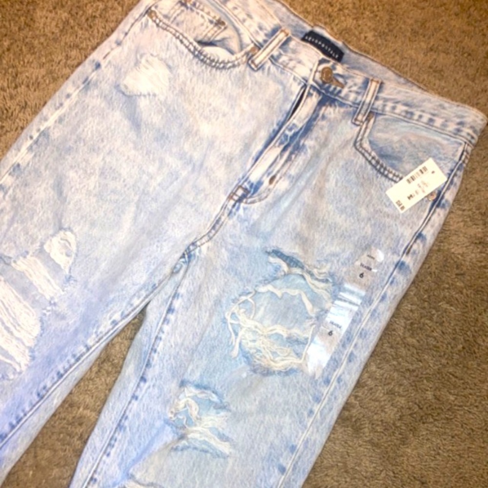 Aeropostale skater jeans. Wide leg baggy jeans. 90s jeans